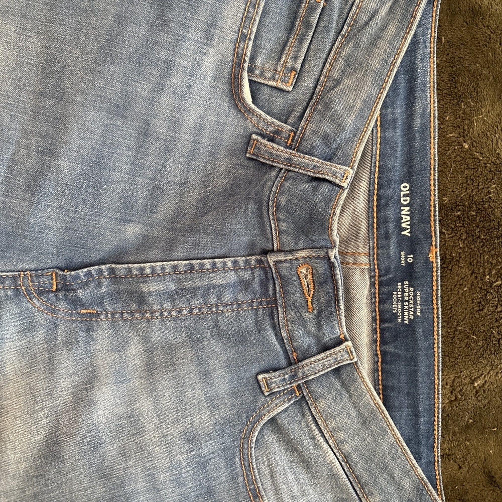 Old navy rockstar super skinny jeans